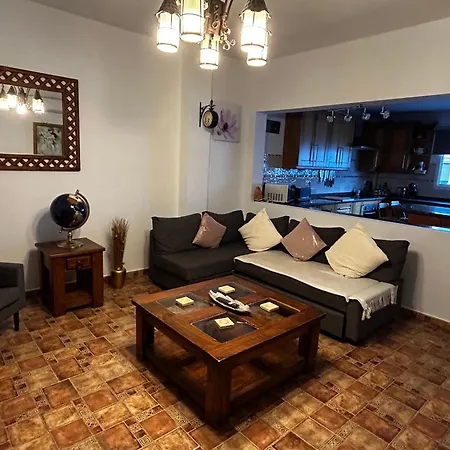 Large With Ac And Heating Apartment